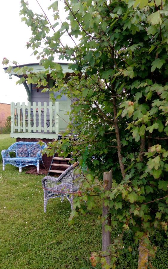 La Parenthese Guest House Villeret Luaran gambar